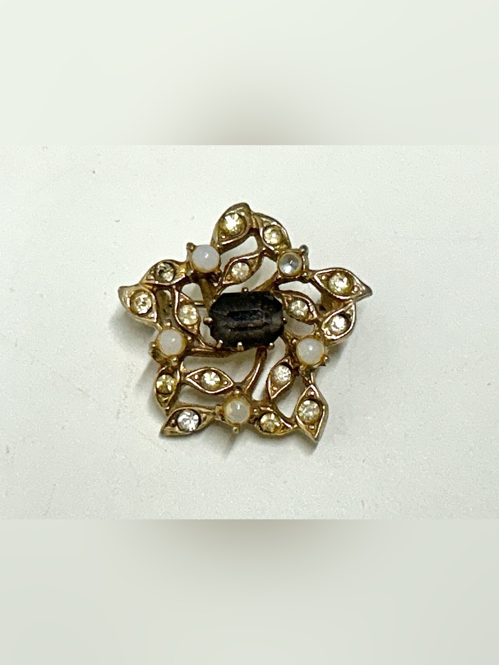 Antique Star Shaped Gold Tone Filigree Multi Gemstone Studded Pinback Brooch